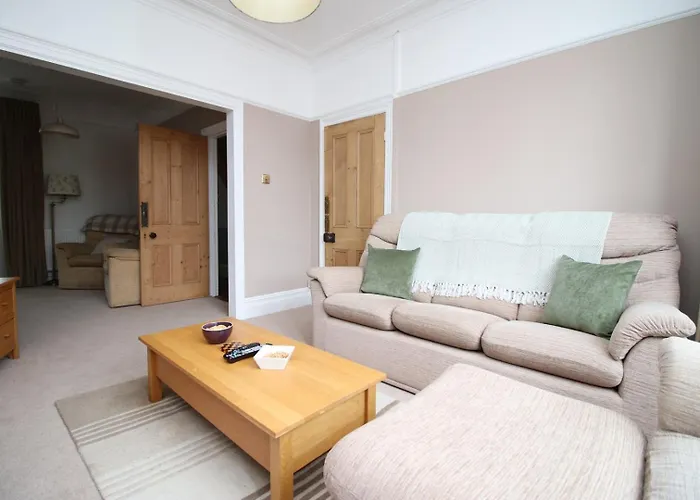 Quiet And Spacious 3 Bedroom