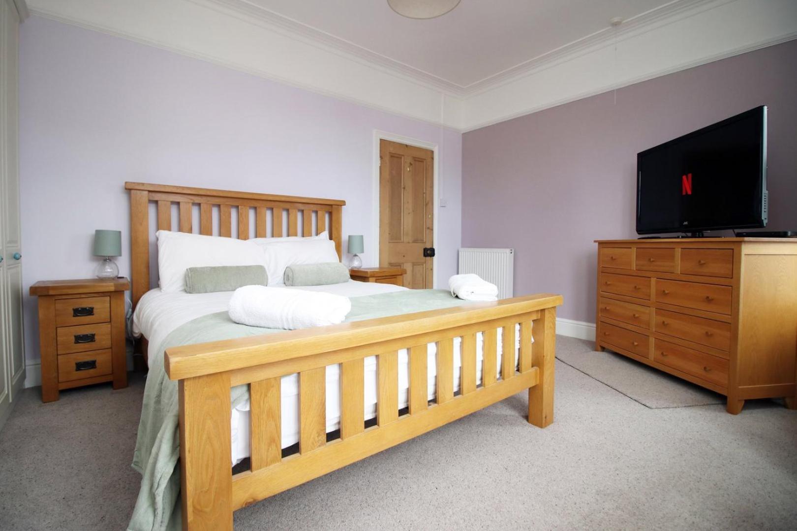 Apartment Quiet And Spacious 3 Bedroom